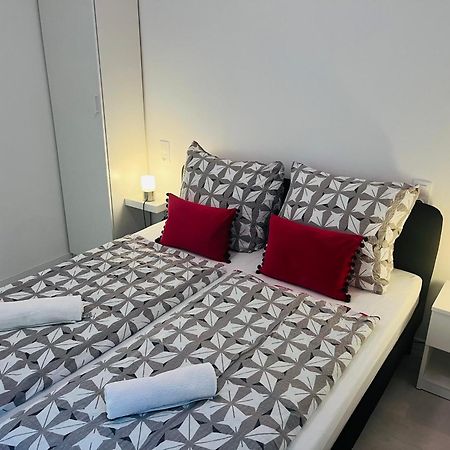 Marton Apartman Balatonszárszó Exterior foto