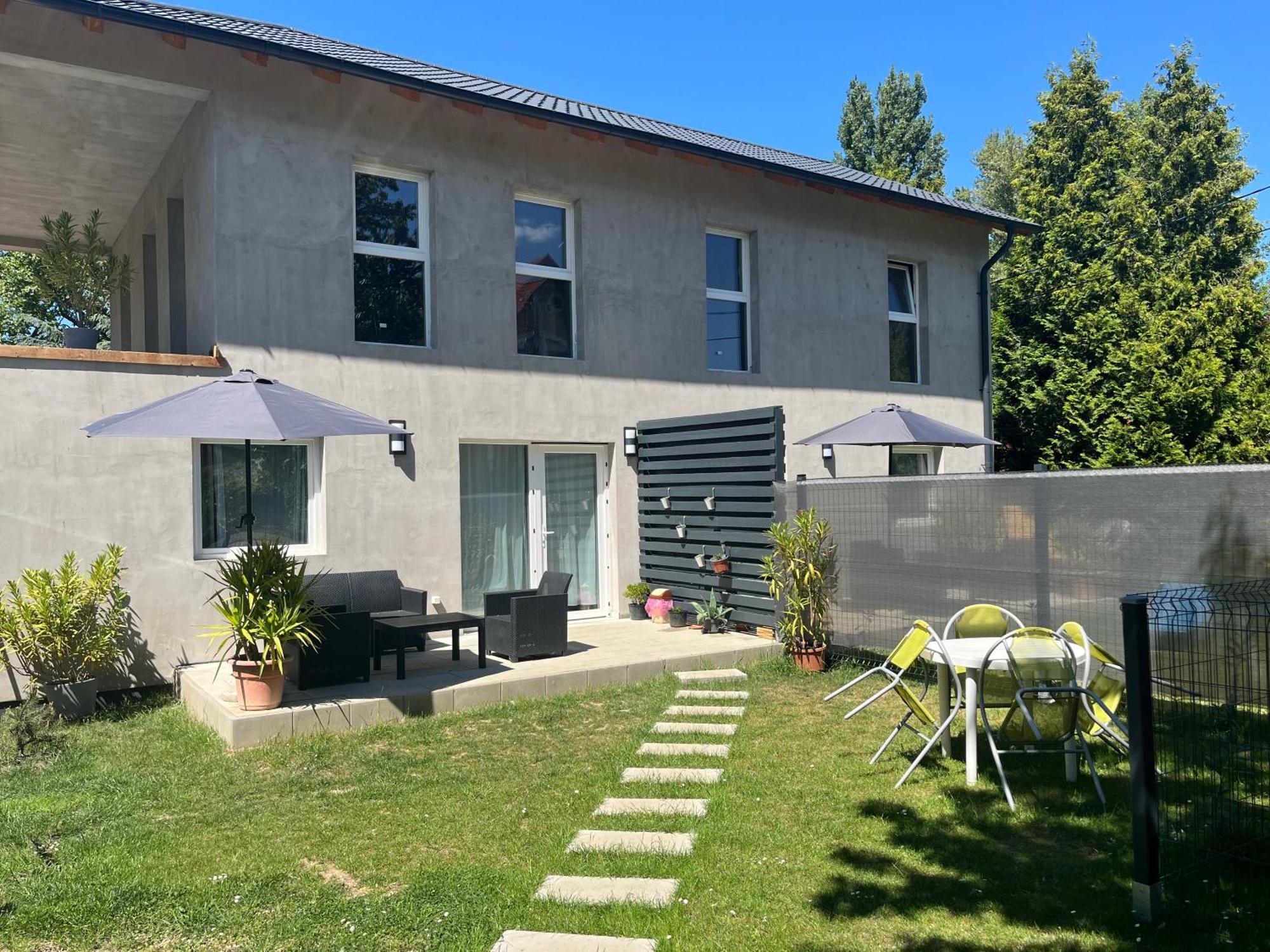 Marton Apartman Balatonszárszó Exterior foto