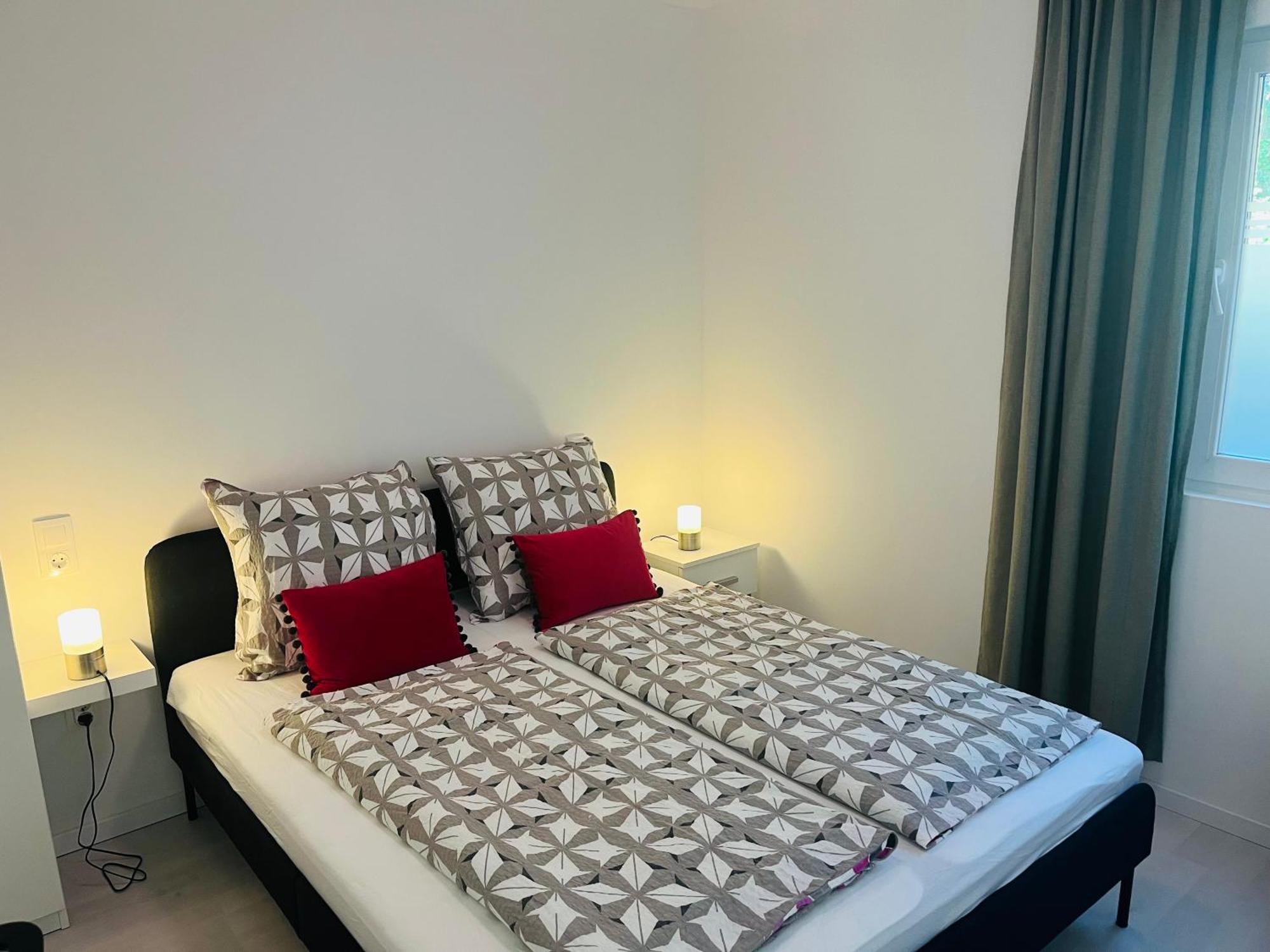 Marton Apartman Balatonszárszó Exterior foto